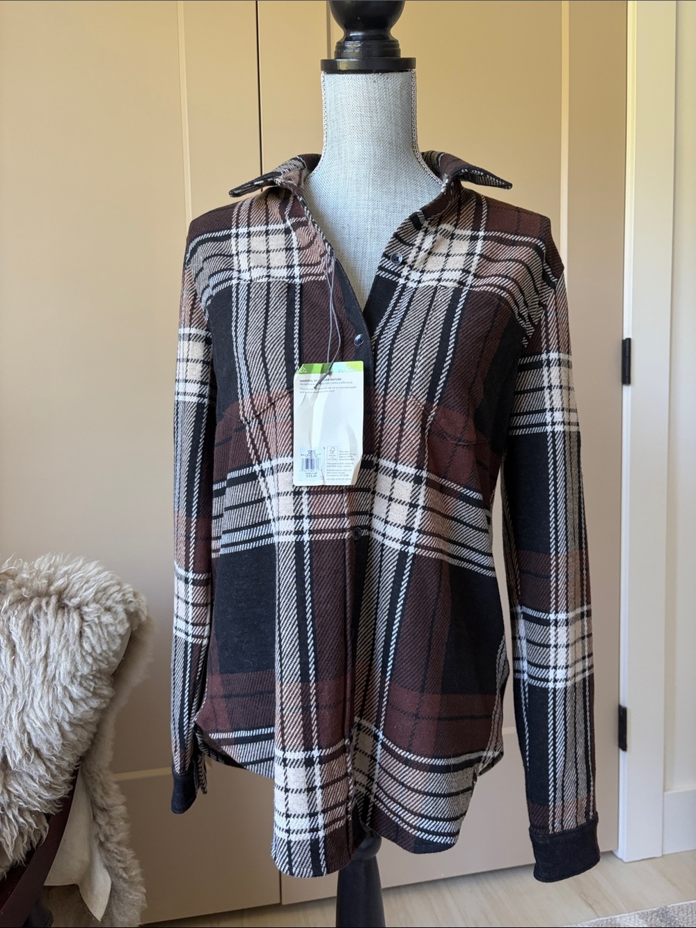 NWT Plaid Button-Up Shirt Jacket - Brown/Black/White